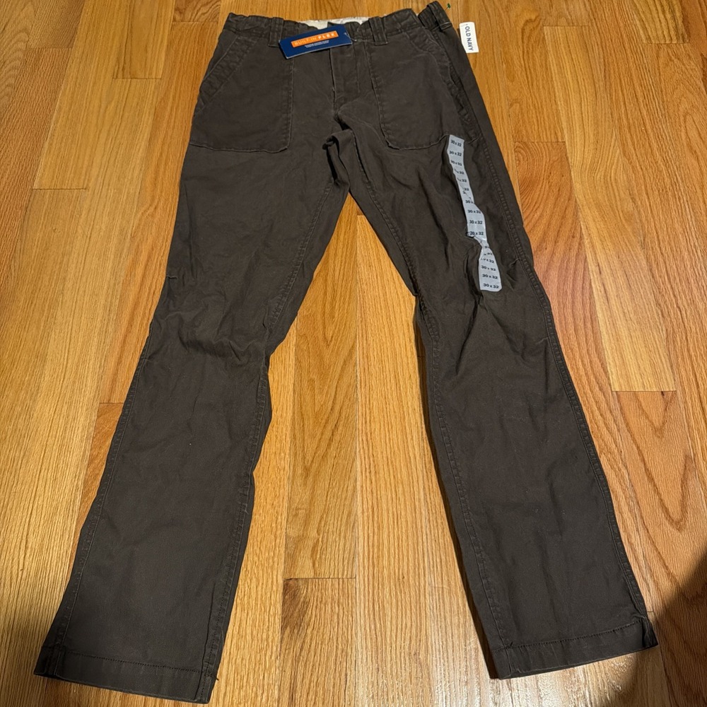 Old Navy Men's UNTILITY PANTS Brown Pants BUILT IN FLEX Size 30x30 NWT